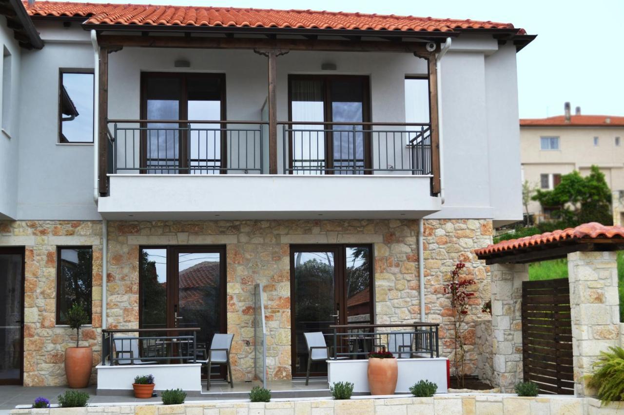 Iades Suites Afytos Exterior foto